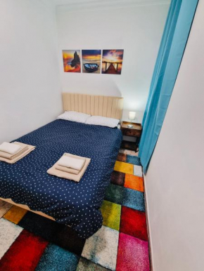Newly Refurbished Room 2, La Linea De La Concepcion